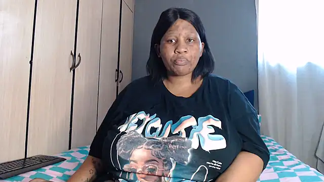 PIXIEBITCHXXX26 online show from 13, 7, 2026