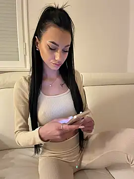 ilariea girl online show from 14, 2, 2026