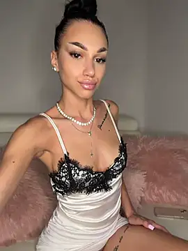 ilariea girl online show from 28, 7, 2026