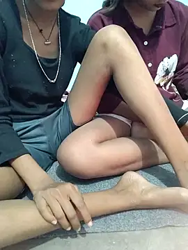 Unique girls90 online show from 2, 2, 2026