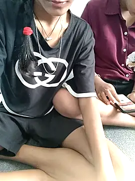 Unique girls90 online show from 23, 2, 2026