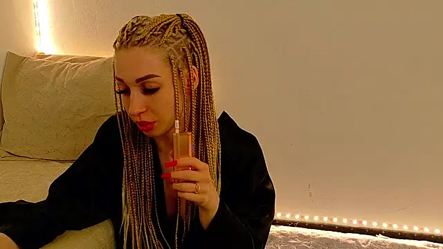 Sia a online show from 15, 12, 2025