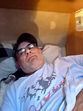 Snapshot of DeeBestEver chatting on 9, 10, 2025 DeeBestEver online show from 9, 10, 2025