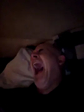 Snapshot of DeeBestEver chatting on 26, 10, 2025 DeeBestEver online show from 26, 10, 2025