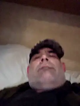 Snapshot of DeeBestEver chatting on 29, 10, 2025 DeeBestEver online show from 29, 10, 2025