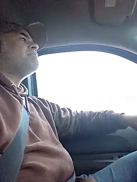 Snapshot of DeeBestEver chatting on 5, 11, 2025 DeeBestEver online show from 5, 11, 2025