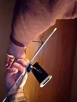 Snapshot of DeeBestEver chatting on 28, 11, 2025 DeeBestEver online show from 28, 11, 2025