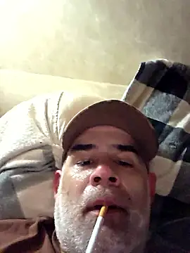 Snapshot of DeeBestEver chatting on 8, 1, 2026 DeeBestEver online show from 8, 1, 2026