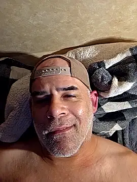 Snapshot of DeeBestEver chatting on 7, 2, 2026 DeeBestEver online show from 7, 2, 2026