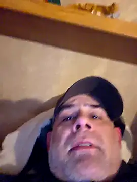 Snapshot of DeeBestEver chatting on 1, 3, 2026 DeeBestEver online show from 1, 3, 2026