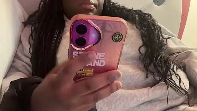 Snapshot of nanaisbackk chatting on 22, 12, 2025 nanaisbackk online show from 22, 12, 2025