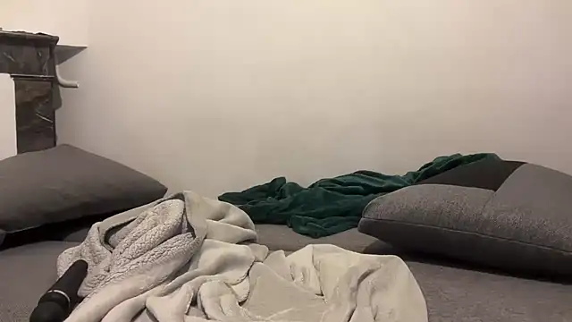 Snapshot of nanaisbackk chatting on 8, 3, 2026 nanaisbackk online show from 8, 3, 2026