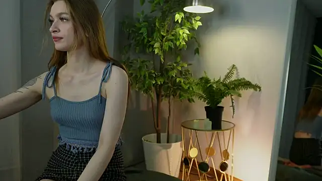 PollyMayer online show from 30, 11, 2025