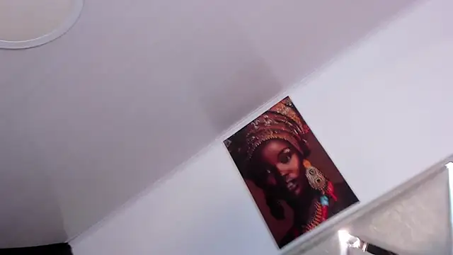 Snapshot of mia_fox4 chatting on 6, 10, 2025 mia fox4 online show from 6, 10, 2025