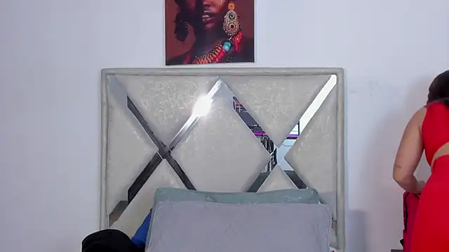 Snapshot of mia_fox4 chatting on 30, 10, 2025 mia fox4 online show from 30, 10, 2025