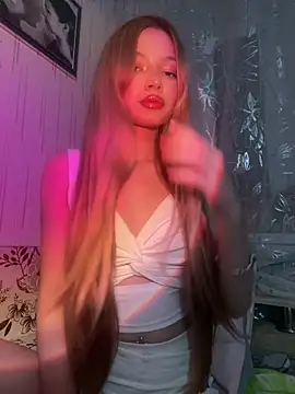  Siennaaa  online show from 7, 3, 2026