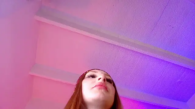 Snapshot of Bennuluspeach_ chatting on 19, 5, 2026 Bennuluspeach online show from 19, 5, 2026