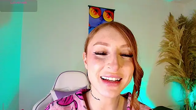 Snapshot of Bennuluspeach_ chatting on 20, 5, 2026 Bennuluspeach online show from 20, 5, 2026