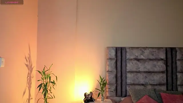 AnnaSwift  online show from 25, 4, 2026