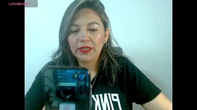 Snapshot of XxAntonellaxxx chatting on 15, 10, 2025 XxAntonellaxxx online show from 15, 10, 2025