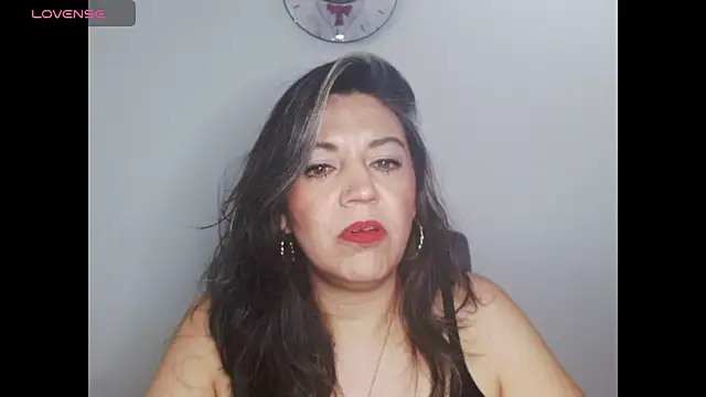 Snapshot of XxAntonellaxxx chatting on 20, 10, 2025 XxAntonellaxxx online show from 20, 10, 2025