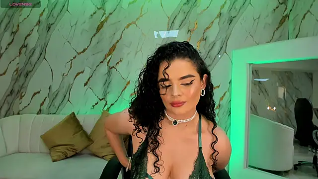 KylieJenkins online show from 16, 2, 2026