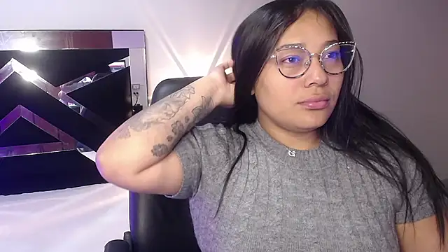 CataleyaMoonroe online show from 8, 10, 2025