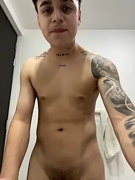 Snapshot of jeff2995_ chatting on 17, 12, 2025 jeff2995 online show from 17, 12, 2025