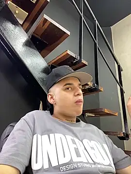 Snapshot of jeff2995_ chatting on 25, 3, 2026 jeff2995 online show from 25, 3, 2026