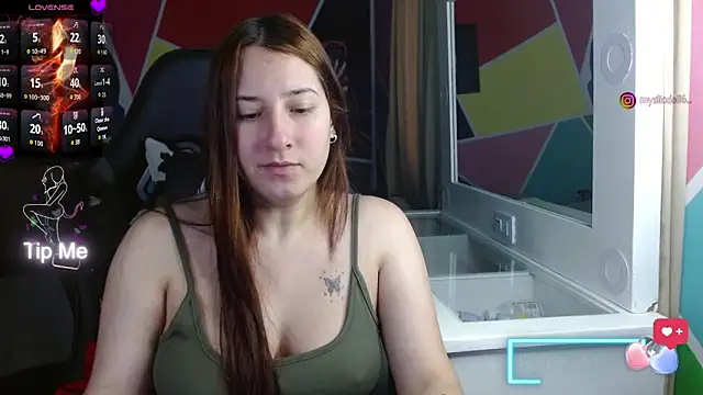 Snapshot of Mysticdoll69_ chatting on 29, 10, 2025 Mysticdoll69 online show from 29, 10, 2025