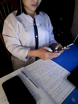 Snapshot of Zun_121 chatting on 23, 11, 2025 Zun 121 online show from 23, 11, 2025