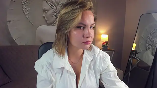 AriaEven online show from 10, 10, 2025