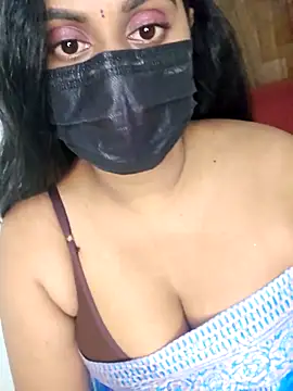 Snapshot of Dheronika_sweetie chatting on 14, 11, 2025 Dheronika sweetie online show from 14, 11, 2025