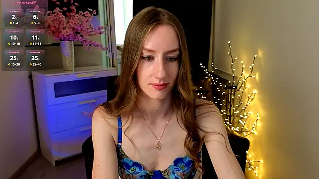 Snapshot of GoldenRose_ chatting on 10, 5, 2026 GoldenRose online show from 10, 5, 2026