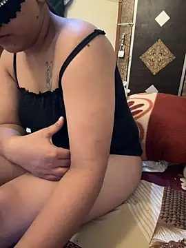 Snapshot of moonlight_289 chatting on 19, 11, 2025 moonlight 289 online show from 19, 11, 2025