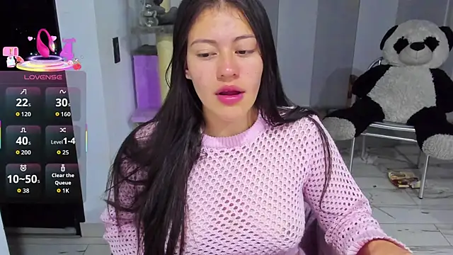 Snapshot of amazingloren999 chatting on 3, 12, 2025 amazingloren999 online show from 3, 12, 2025