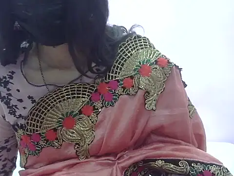 Snapshot of Laila_Cute chatting on 19, 2, 2026 Laila Cute online show from 19, 2, 2026