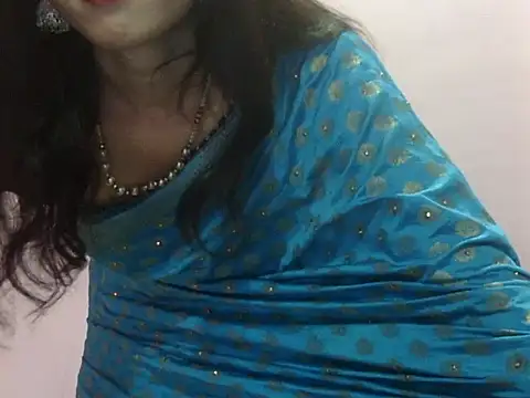 Laila Cute online show from 5, 7, 2026