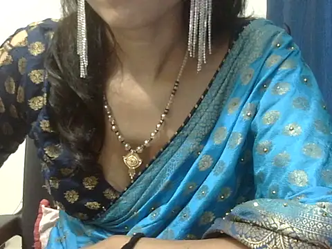 Laila Cute online show from 30, 7, 2026