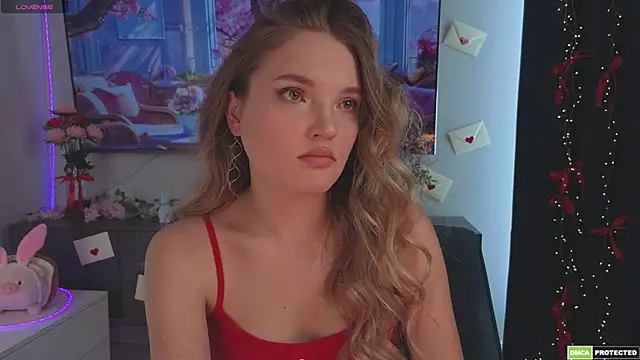 JulieLupo online show from 4, 4, 2026