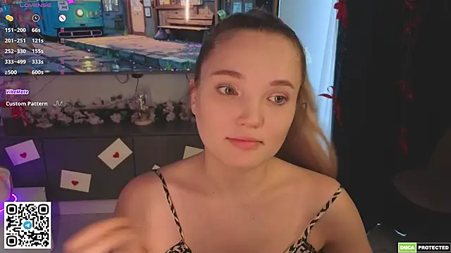 JulieLupo online show from 23, 4, 2026