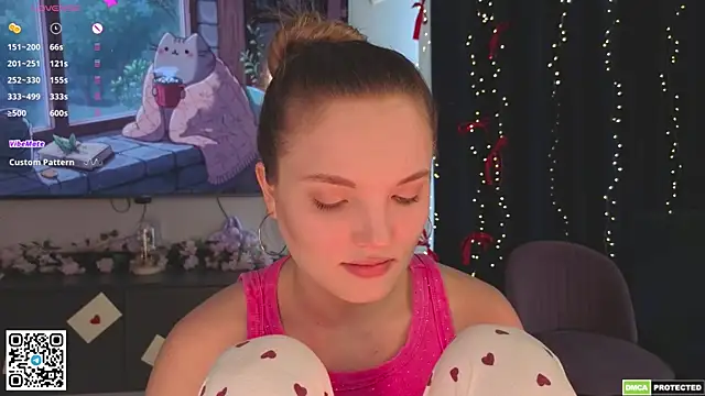 JulieLupo online show from 24, 4, 2026