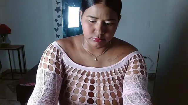 Ebony luna online show from 13, 1, 2026