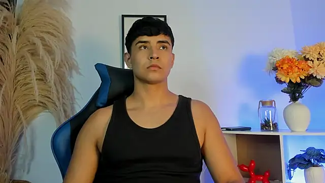 Thiago Connor21 online show from 27, 6, 2026