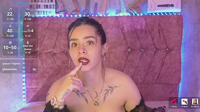 Mia lopez 1 online show from 10, 6, 2026