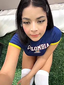 ArieliciousXXX online show from 25, 4, 2026