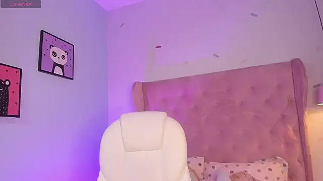 Vanelope evanss online show from 22, 12, 2025