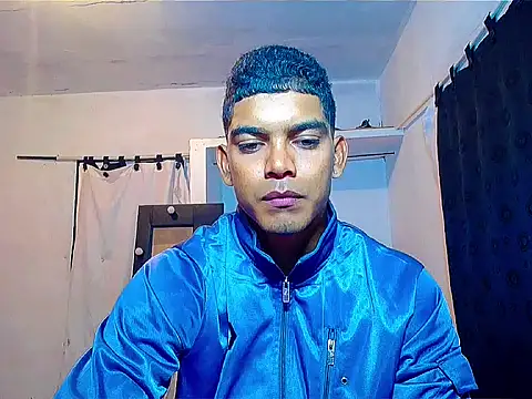 Snapshot of theMyke101 chatting on 26, 4, 2026 theMyke101 online show from 26, 4, 2026