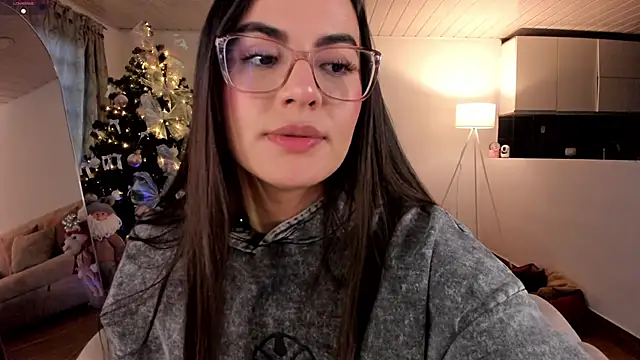 Snapshot of sarita_3 chatting on 8, 1, 2026 sarita 3 online show from 8, 1, 2026