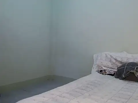 TeaseNPlease 13 online show from 1, 2, 2026